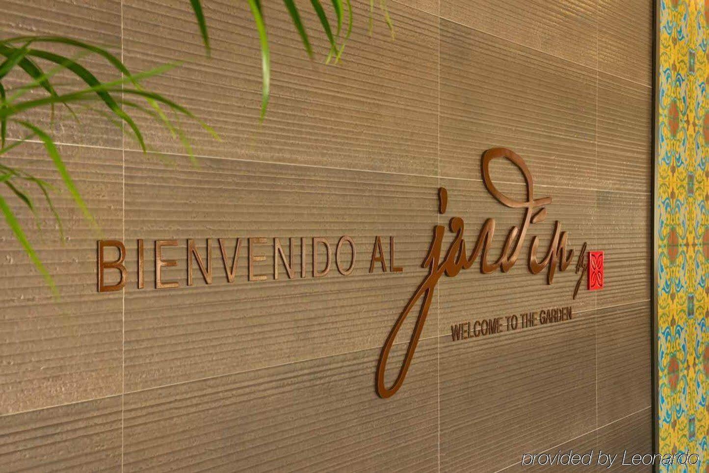 Hilton Garden Inn Sevilla Экстерьер фото